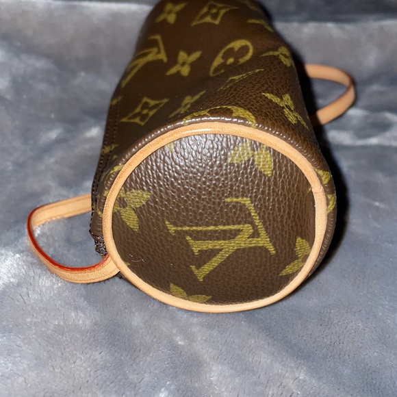 SOLD: Louis Vuitton Mini Pochette Papillon - Picture 10 of 11